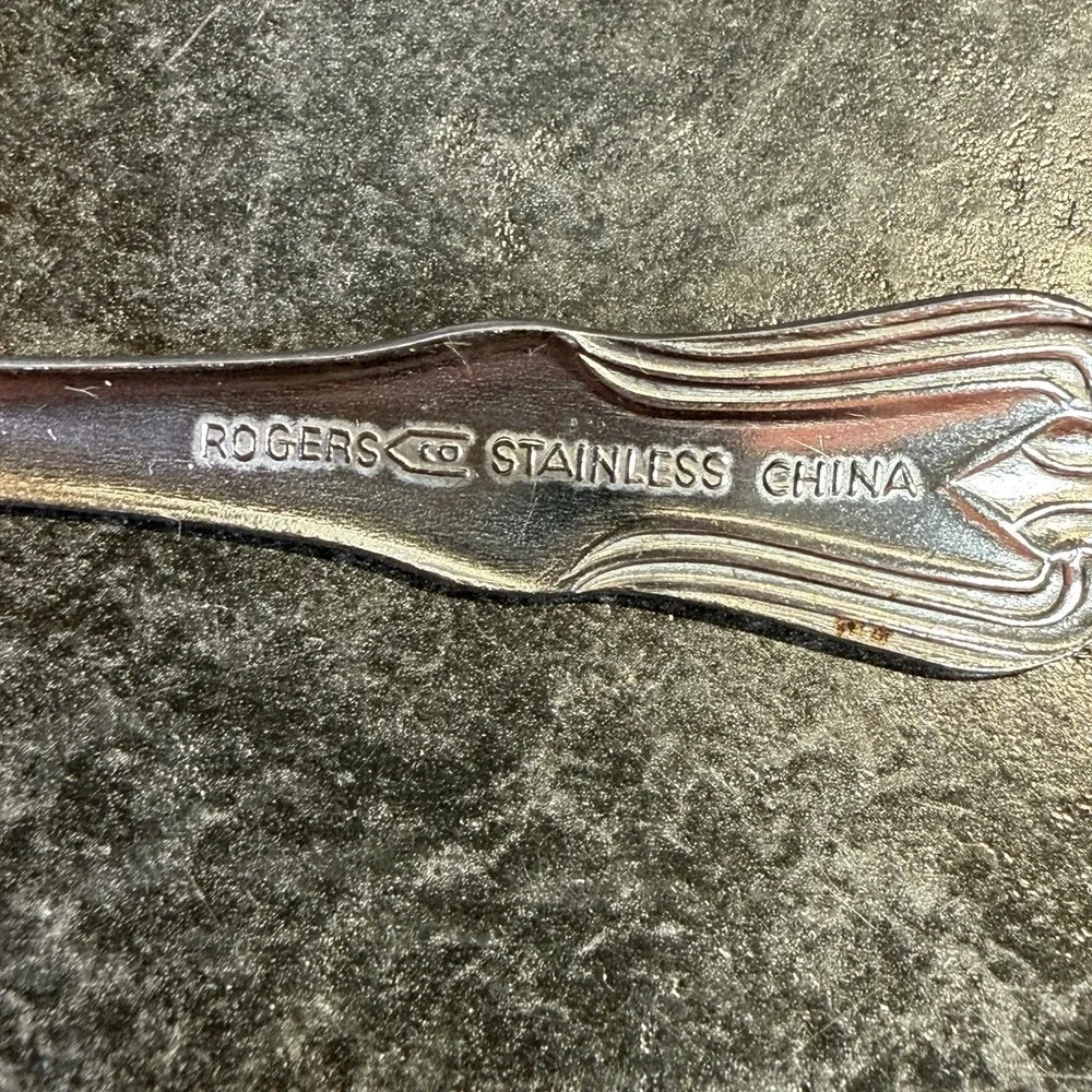 4- Oneida Roger's Co Stainless Appetizer Cocktail Forks 5.5